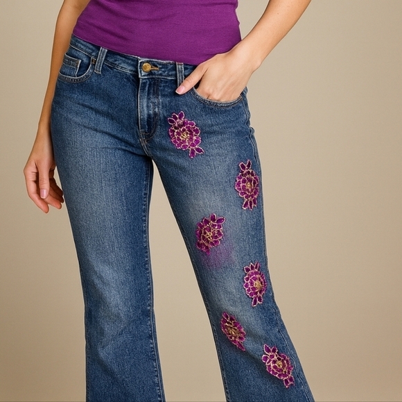 Source Unknown Denim - Embroidered Blue Jeans for Women